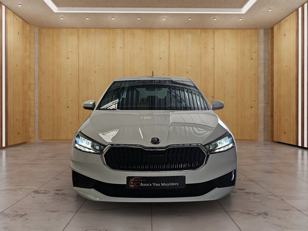 Skoda Fabia 2022   40000km  benzine   12 maanden garantie, Auto's, Voorwielaandrijving, Stof, 48 kW, Wit