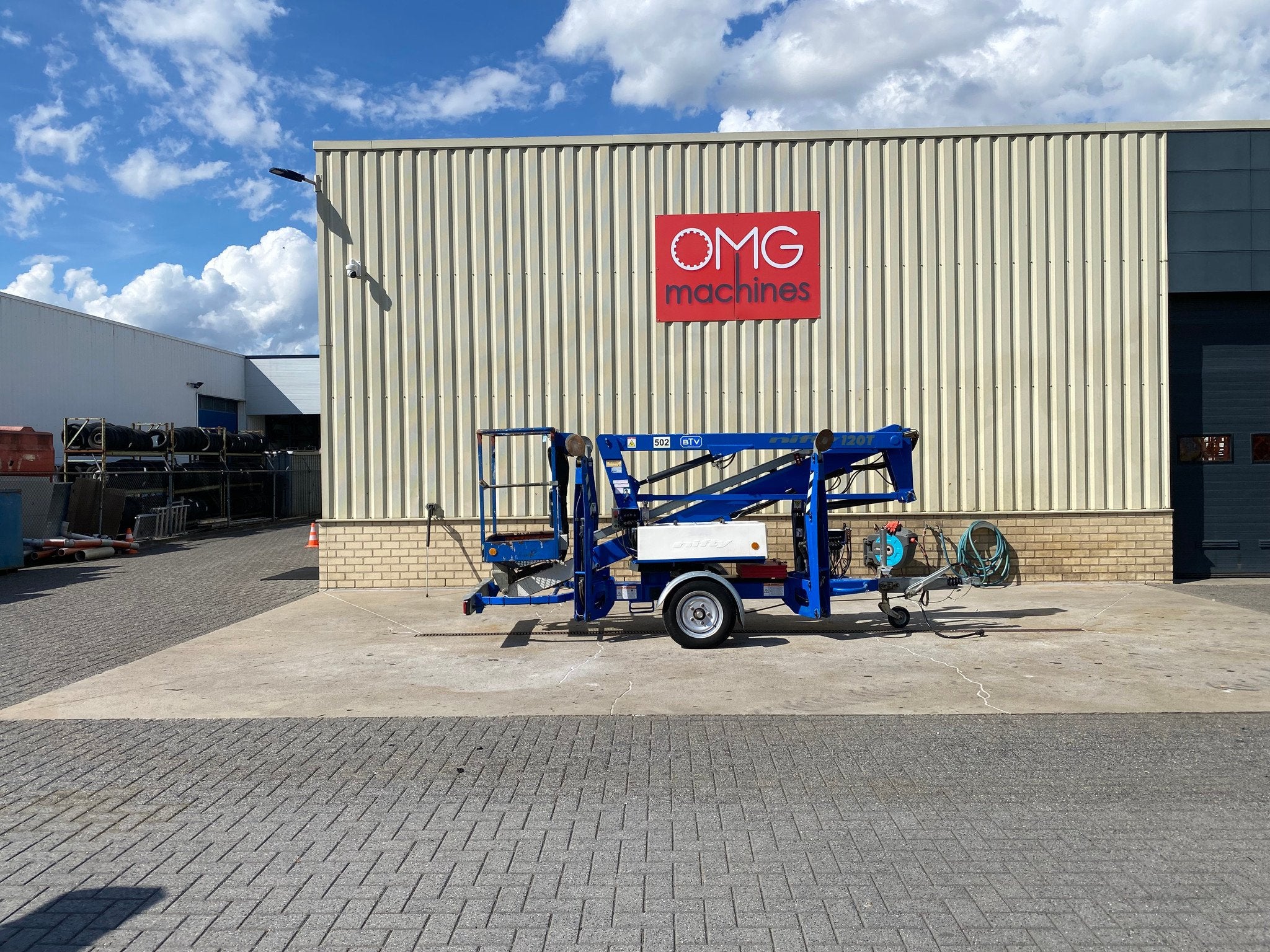 2016 Niftylift 120TAC, Aanhanger hoogwerker, 12 meter, Articles professionnels, Machines & Construction | Ascenseurs, Échafaudages & Échelles
