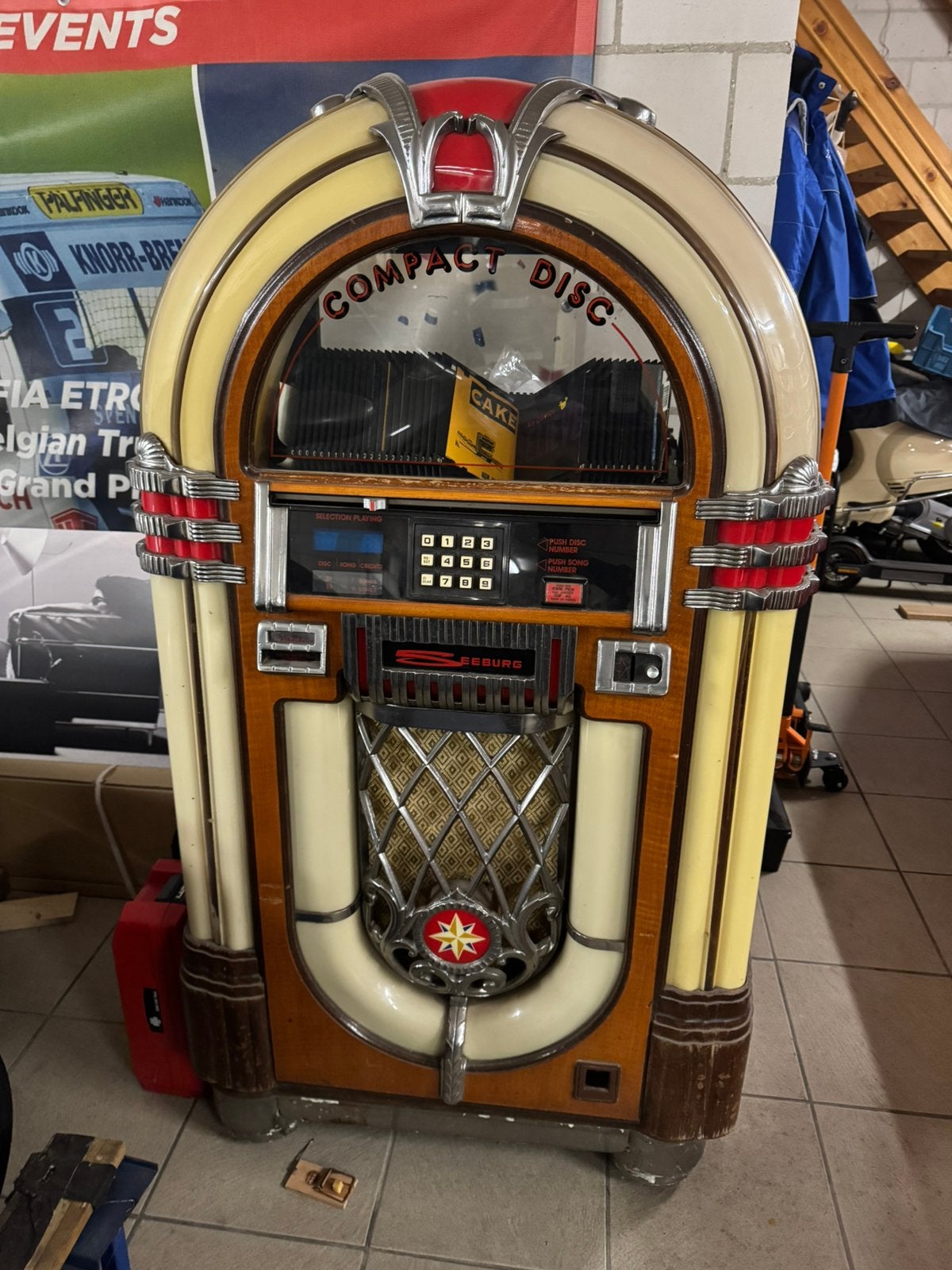 Seeburg Classic Compact Disc jukebox, model ESCCD-1, Verzamelen, Ophalen, Gebruikt, 1970 tot heden, Seeburg