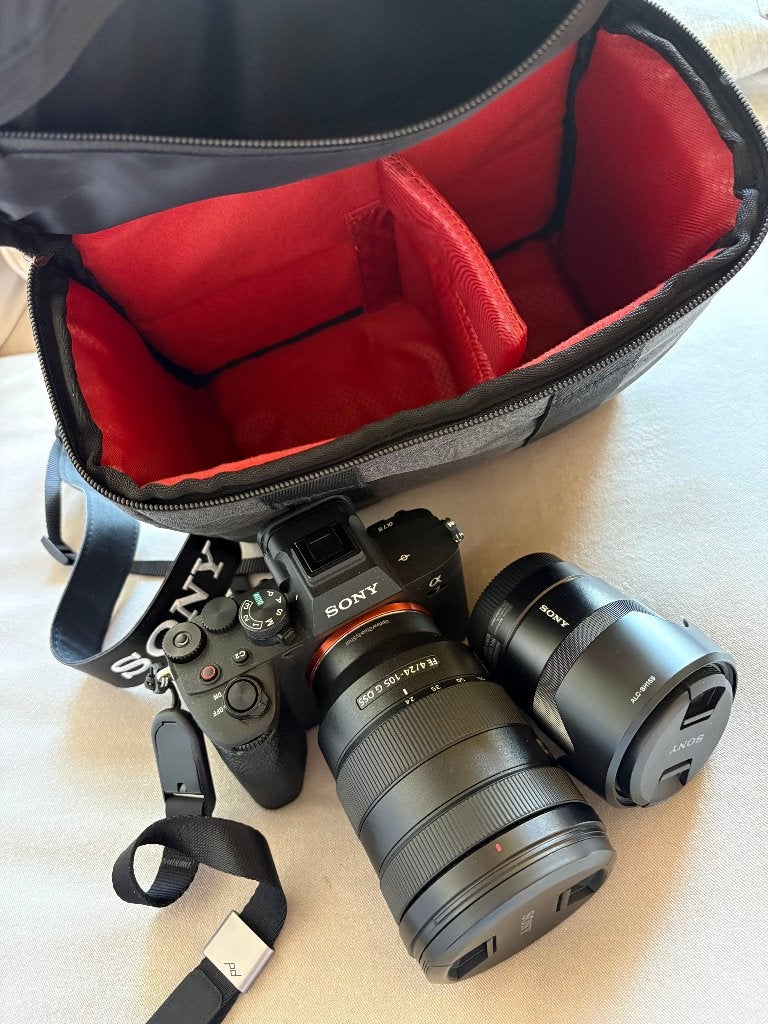 SONY A7 IV + lenzen + batterij, Ophalen, Zo goed als nieuw, Spiegelreflex, Sony