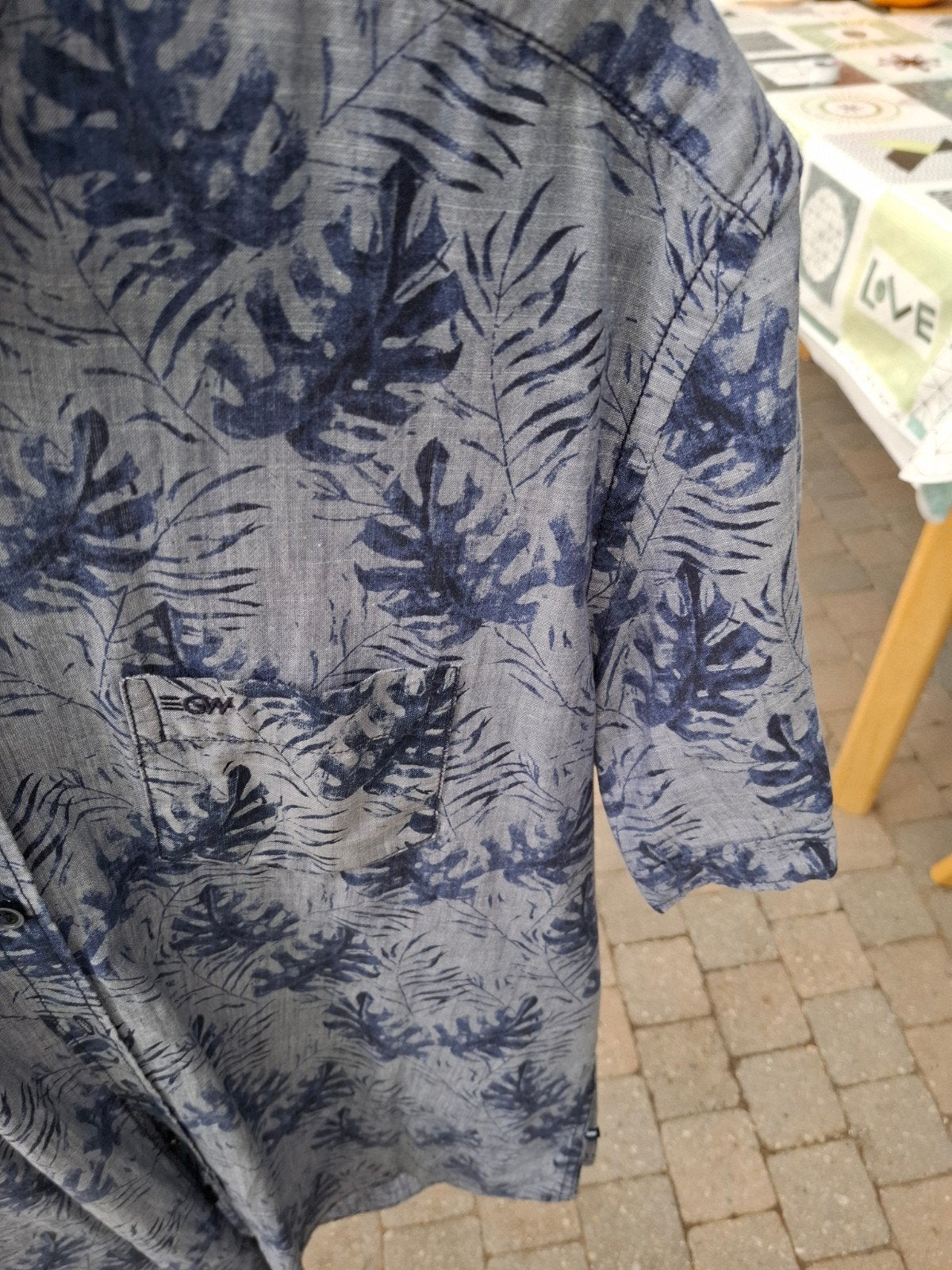 Heren hemd korte mouw gebloemd 10euro, Kleding | Heren, Overhemden, Ophalen of Verzenden