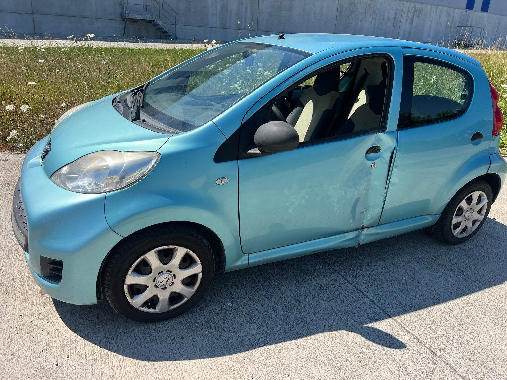 Peugeot 107 1.0 Essence, Auto's, Bedrijf, 5 deurs, 5 zetels, Handgeschakeld