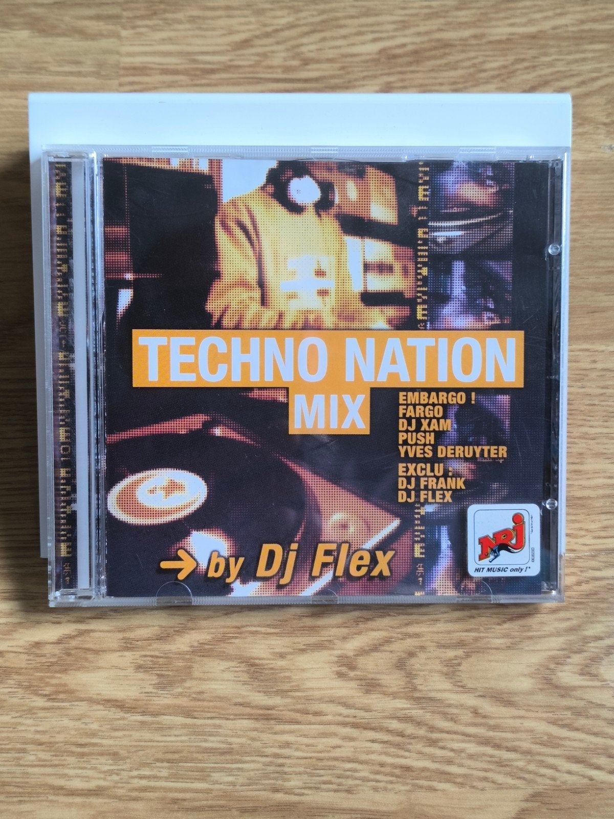 Techno nation mix by DJ FLEX cd - TECHNO NATION MIX DJ FLEX, Cd's en Dvd's, Cd's | Dance en House, Ophalen of Verzenden, Techno