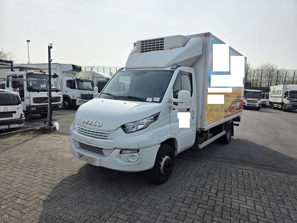 Iveco Daily 70C18 (Stock ID 07625), Auto's, Vrachtwagens, Elektrische buitenspiegels, Euro 6, Iveco, Wit
