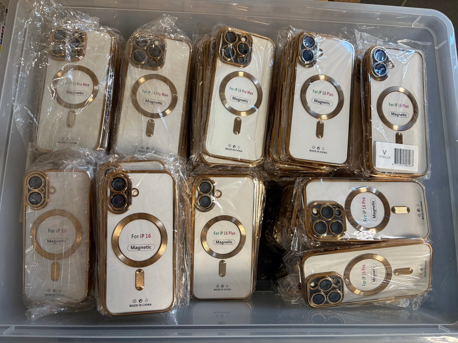 Transparant Hoesje Goud MagSafe – iPhone 16 Serie, Telecommunicatie, Ophalen of Verzenden, Draadloos opladen, IPhone 16, Goud