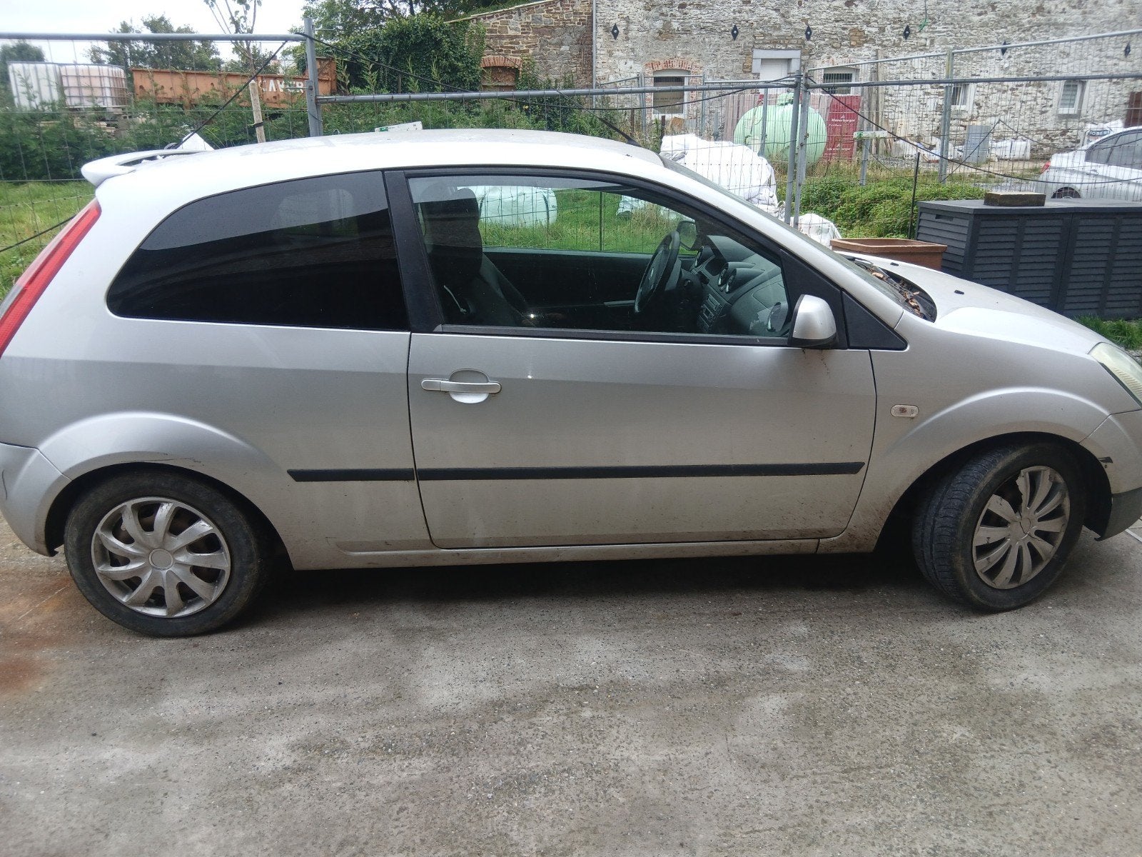 ford fiesta mk5 2006 en panne, Autos, Achat, 50 kW, Particulier, Fiësta
