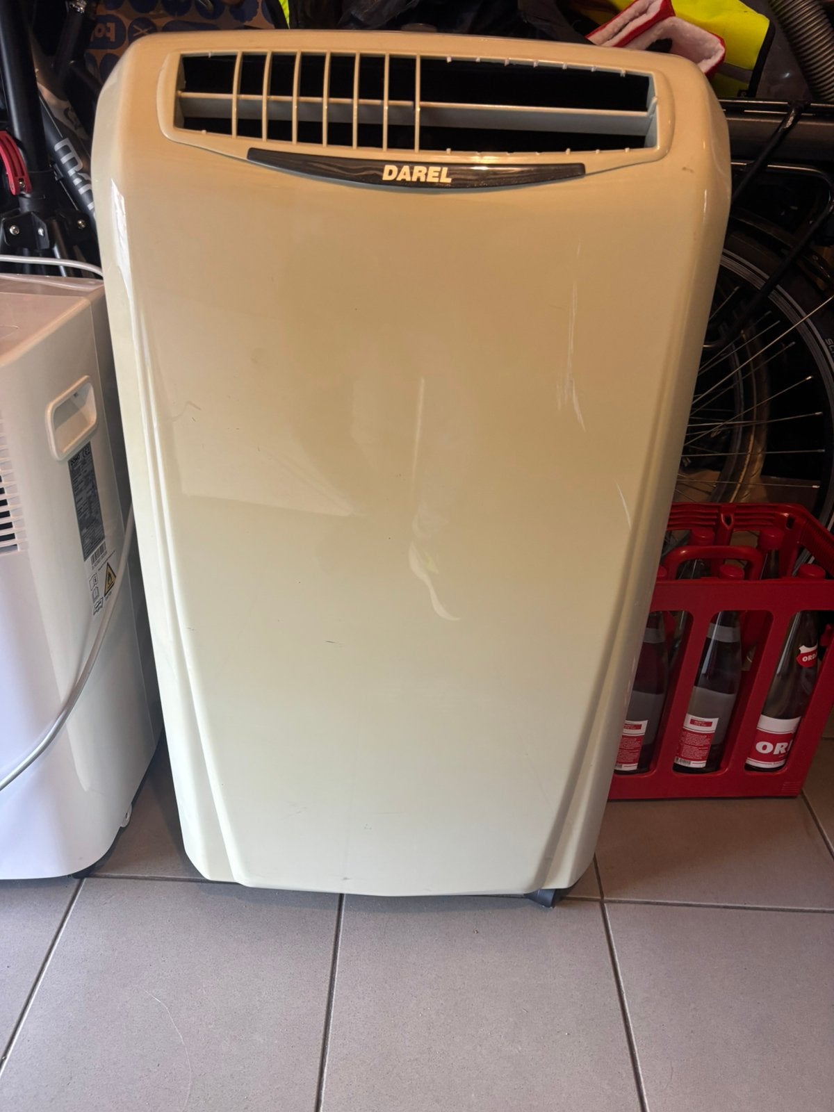 2 aircos te koop samen 100 euro . 12000 en 5000 but/h, Ophalen, Gebruikt, 3 snelheden of meer, Koelen en Ontvochtigen