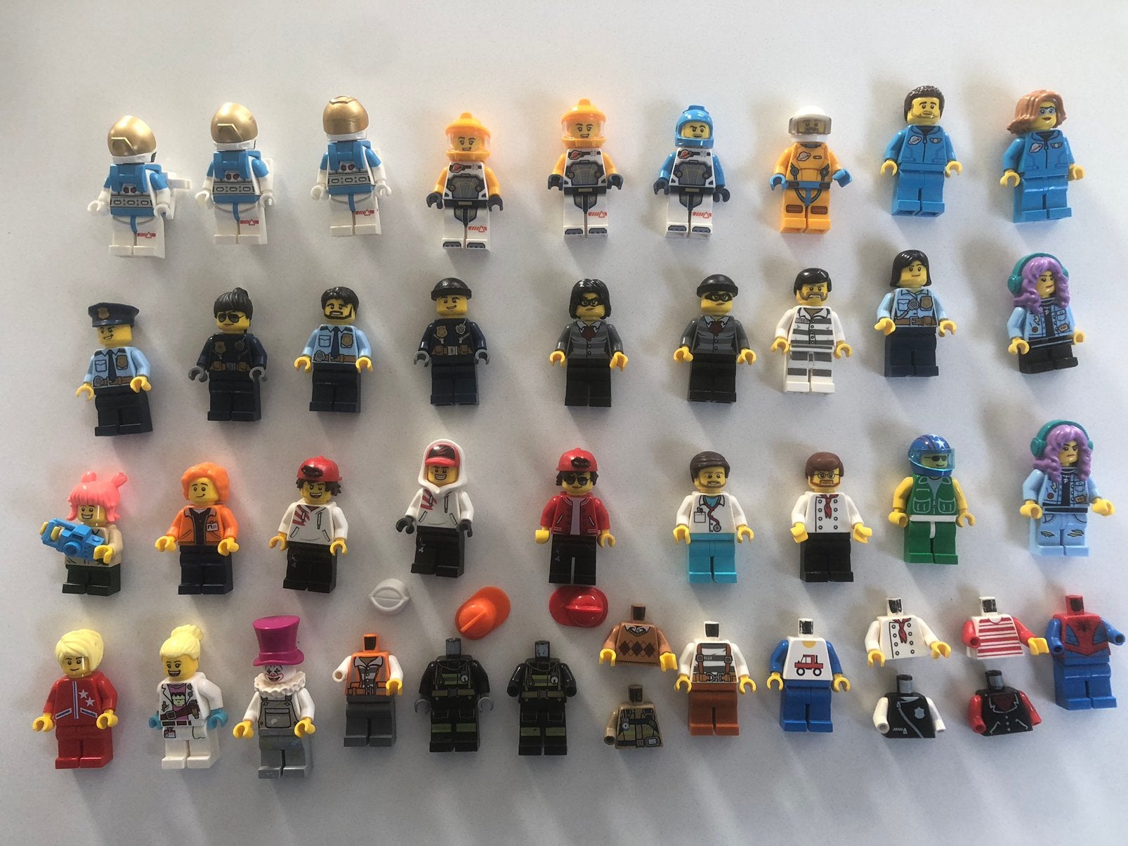 Lego city lot de minifigurines et divers, Collections, Jouets miniatures, Enlèvement ou Envoi, Comme neuf