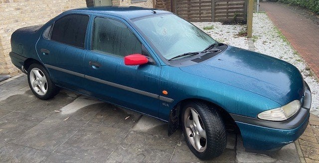 1993 Ford Mondeo 1.8i GLX Automaat Oldtimer 101.127 km Airco, Autos, Achat, Mondeo, Automatique, Tissu
