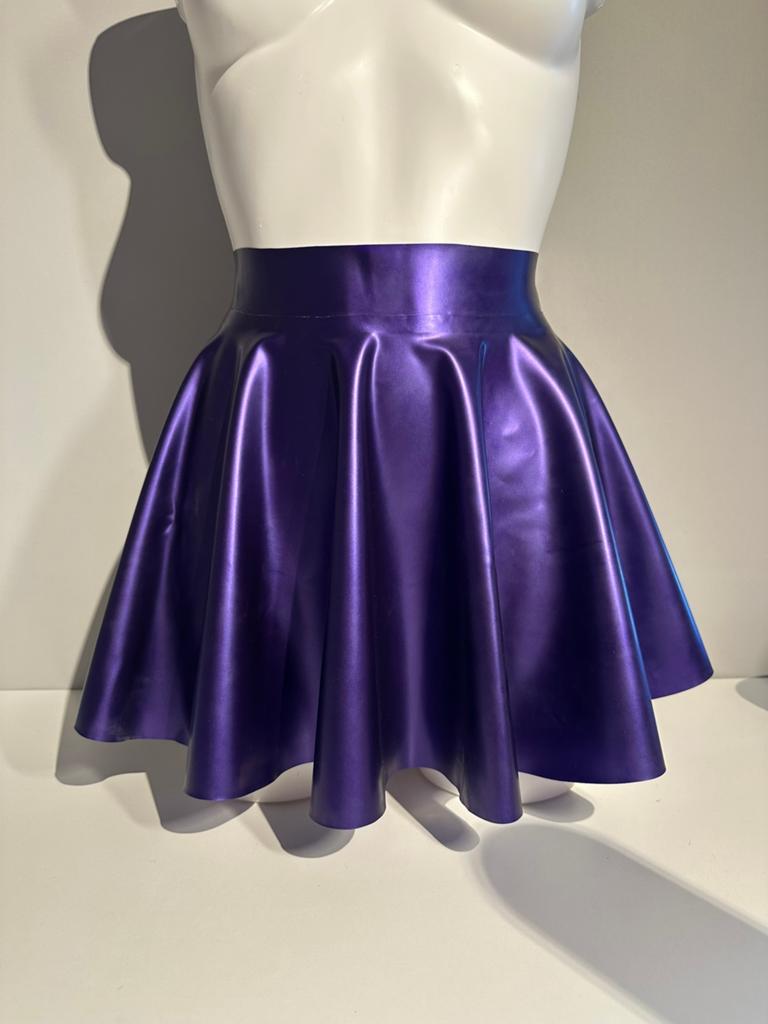 Latex full circle skater skirt metallic purple, Kleding | Dames, Verzenden, Zo goed als nieuw