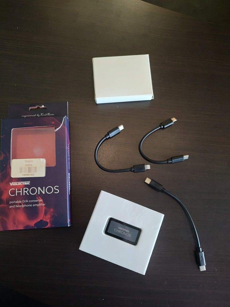 Violectric Chronos plug-and-listen DA-converter, Ophalen, Zo goed als nieuw, Over oor (circumaural), Overige merken