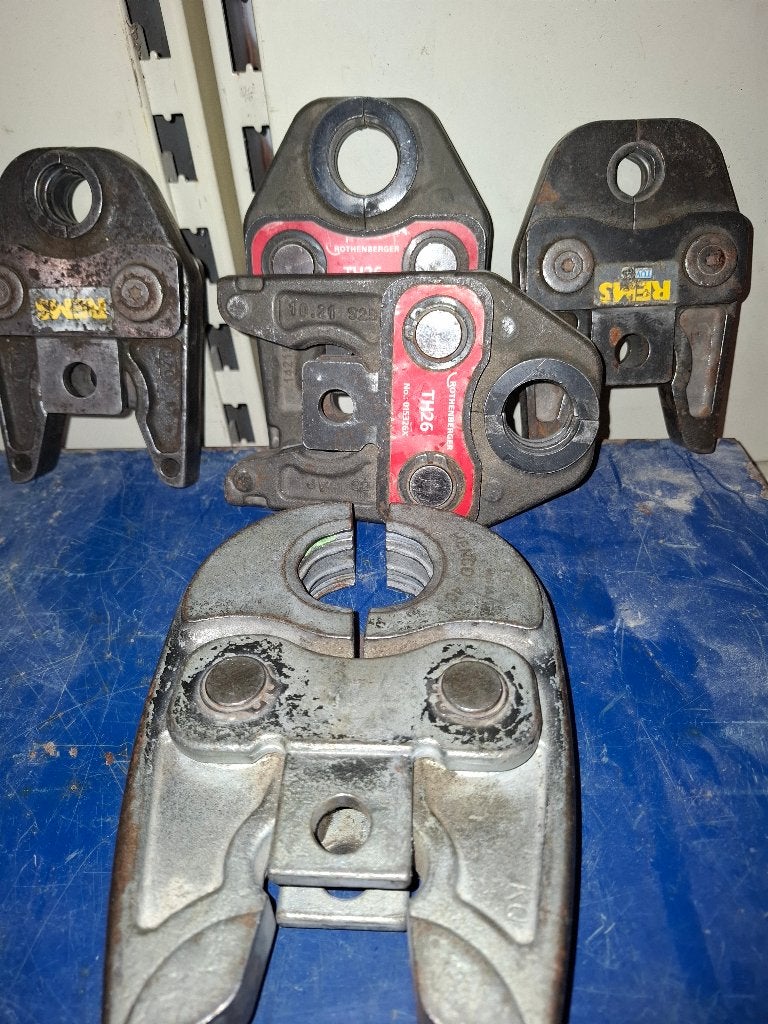 machoire a sertir, Bricolage & Construction, Enlèvement, Utilisé