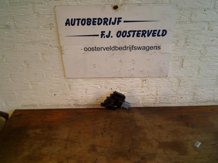 Moteur de vitre portière d'un Volkswagen Polo, Volkswagen, -, 3 mois de garantie, Utilisé