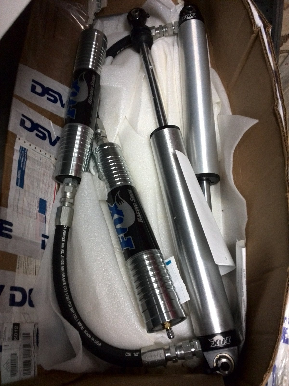 Fox 2.5inch shocks en bumpstops, Autos : Pièces & Accessoires, Enlèvement, Neuf