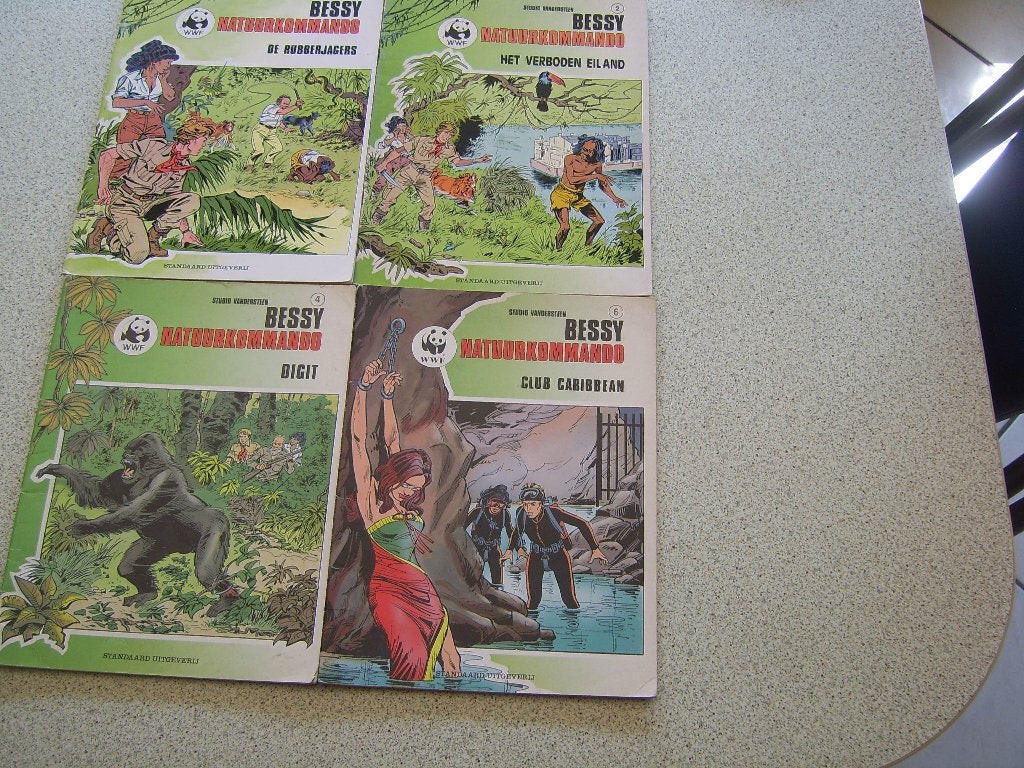 Stripverhalen van Bessy en Bessy natuurkommando, Boeken, Meerdere stripboeken, Ophalen of Verzenden, Gelezen, Willy Vandersteen
