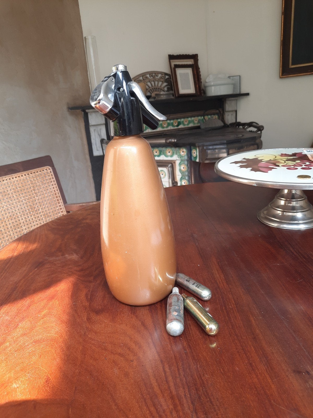 fles onder druk, Ophalen