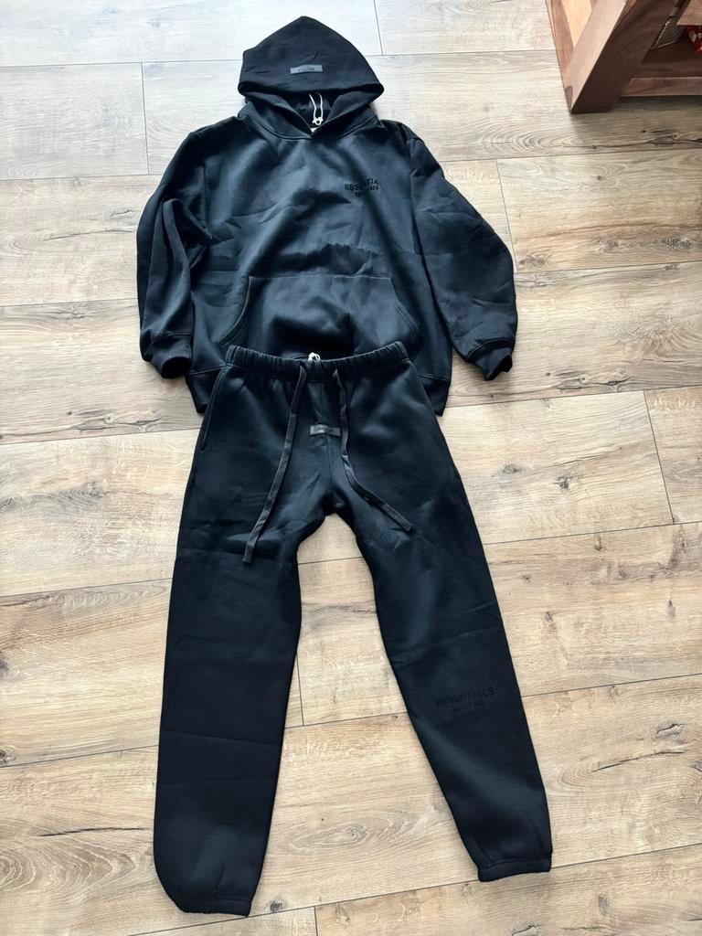 Essentials fear of god set, Ophalen of Verzenden, Zo goed als nieuw, Maat 38/40 (M), Zwart