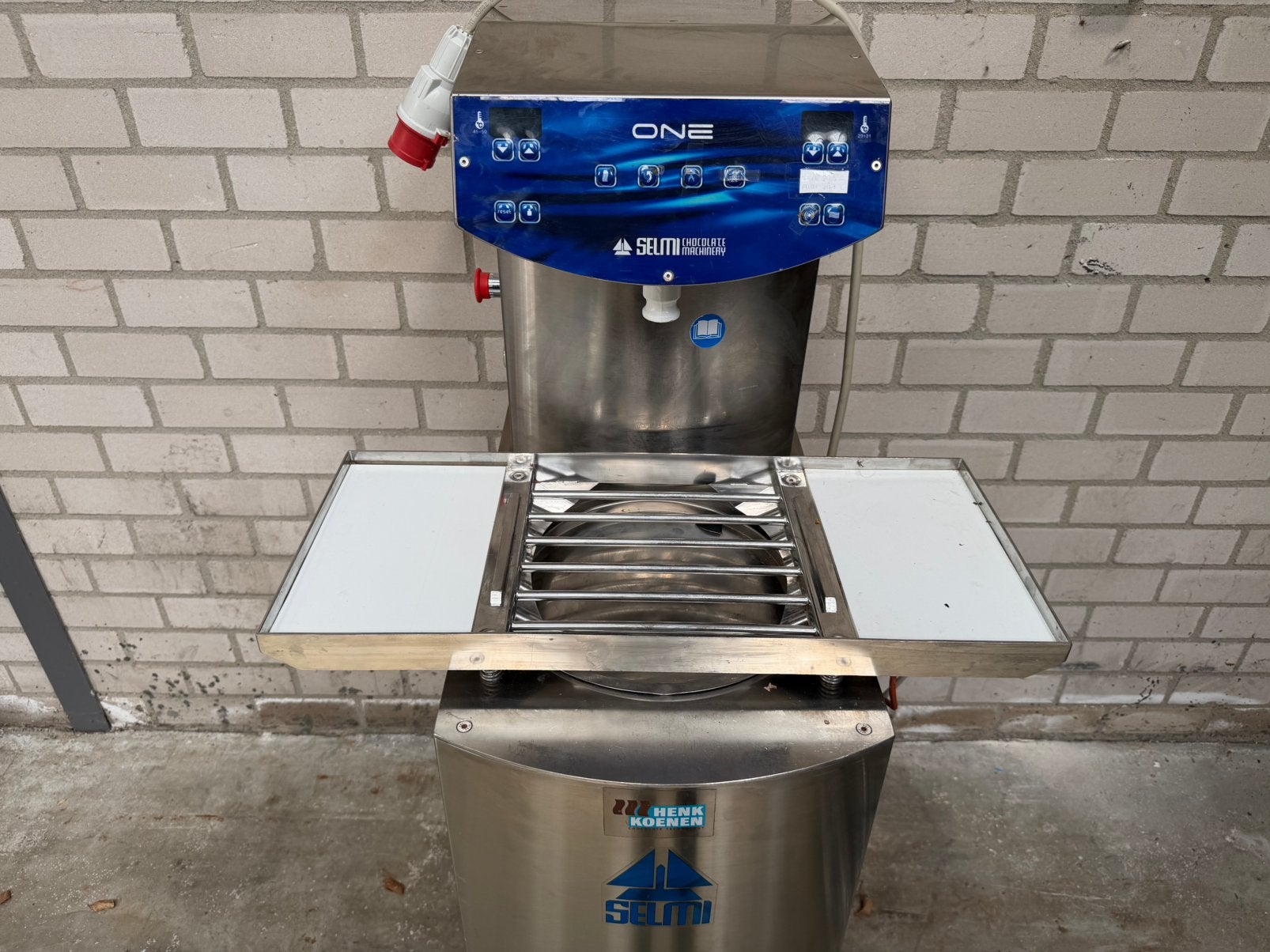 Selmi one chocolade machine bj 2019 weinig gebruikt, Ophalen, Zo goed als nieuw
