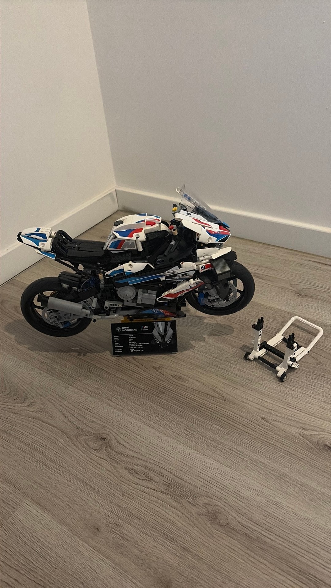 lego technic bmw m 1000 rr 42130 lego, Ophalen