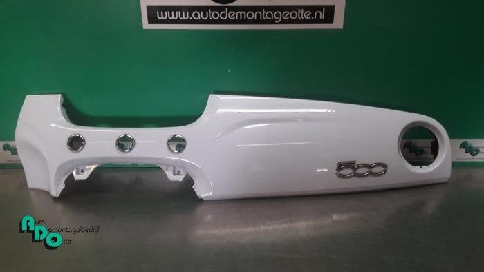 Elément tableau de bord d'un Fiat 500, -, 3 mois de garantie, Utilisé, Fiat