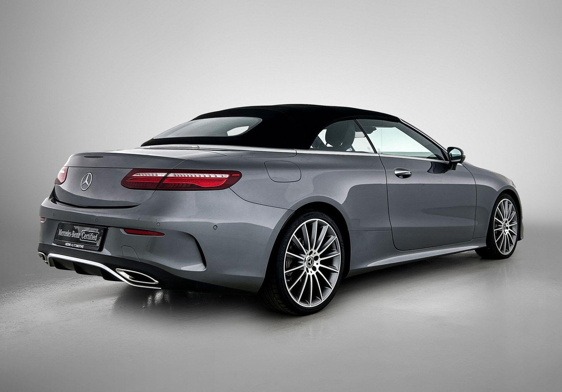 Mercedes-Benz E-Klasse 300 Cabriolet AMG Line | Distronic |, Auto's, Automaat, 4 cilinders, Cabriolet, Bedrijf