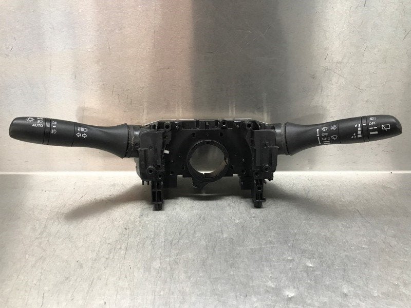COMBINE COMMODO Nissan Pulsar (C13) (|3714Z25SN1|), Utilisé, Nissan