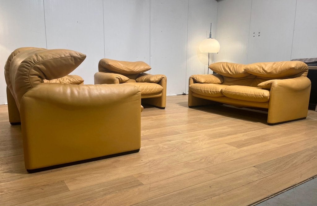 Cassina Maralunga Leer Set 2x 2-Zits + Fauteuil Nieuwstaat, 150 tot 200 cm, Tweepersoons, Ophalen of Verzenden, Zo goed als nieuw