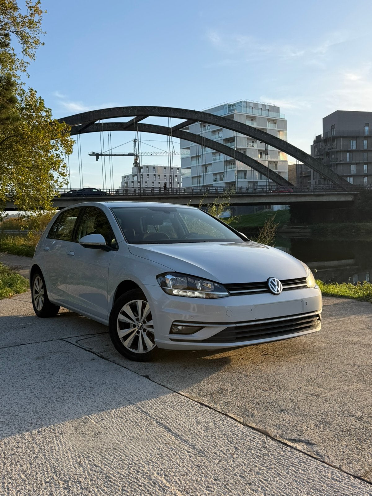 Volkswagen Golf 7.5 Prete à Immatriculer Blanc Oryx, Voorwielaandrijving, Dealer onderhouden, Stof, Wit