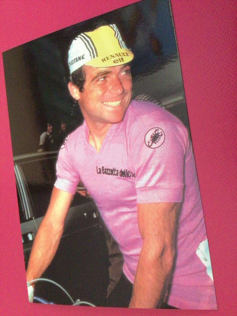 wielerkaart 1982 giro team renault  bernard hinault, Verzenden, Zo goed als nieuw