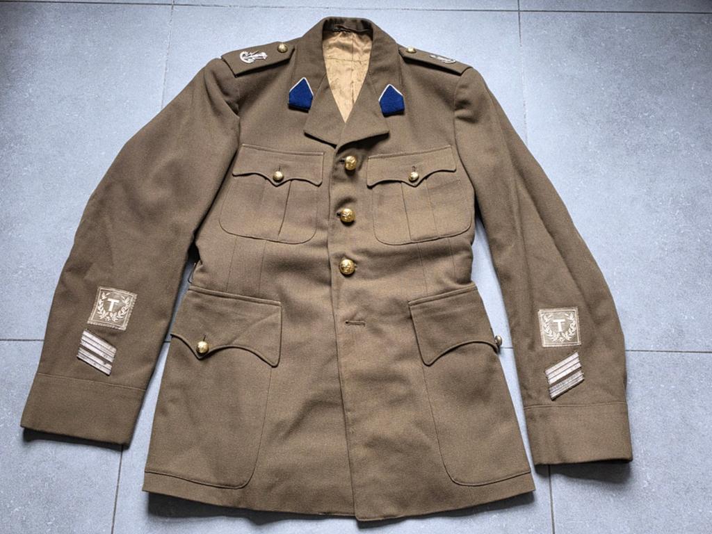 Uniform Belgisch Leger E.Pelsmaekers Berchem, Verzamelen, Ophalen of Verzenden