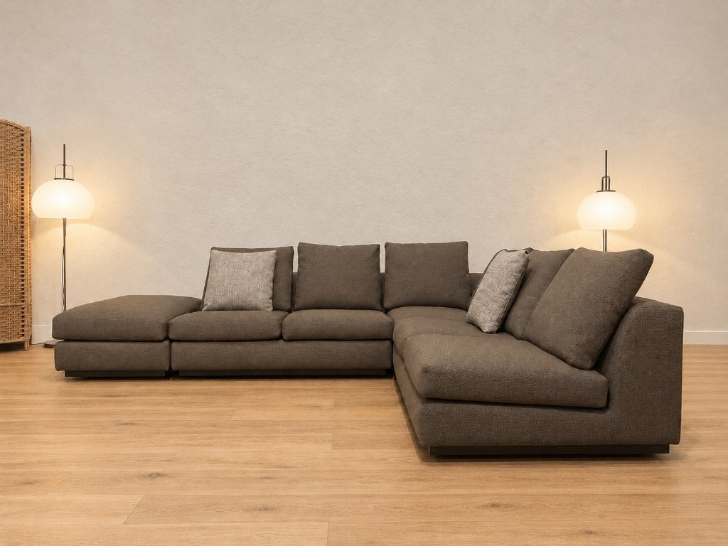 NIEUWSTAAT Minotti Andersen Hoekbank + Hocker + GARANTIE, Hoekbank, 300 cm of meer, Ophalen of Verzenden, Zo goed als nieuw