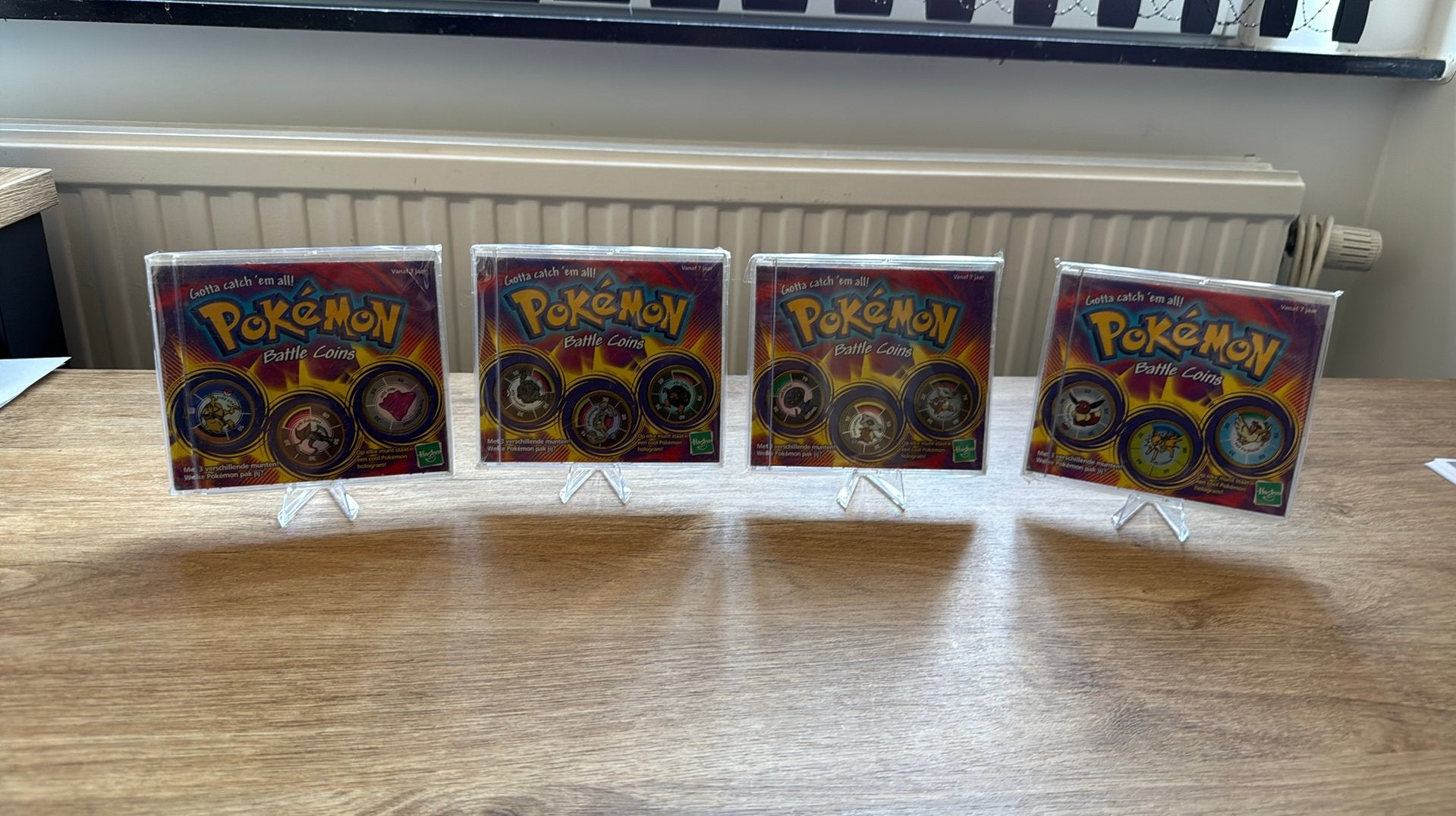 Vintage Pokemon battle coin, Ophalen