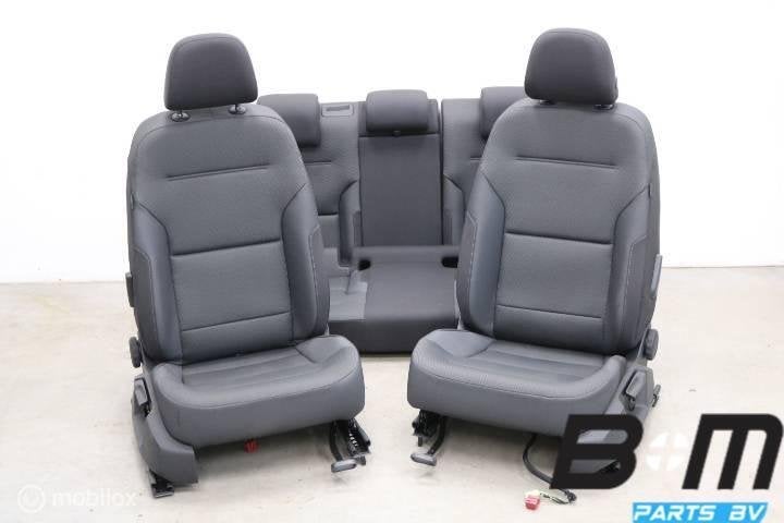 Nieuw Comfortline interieur VW Golf 7 5drs 15 km, Auto-onderdelen, Gebruikt