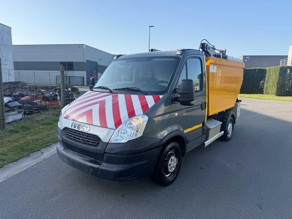 IVECO - 2013 - CAMION POUBELLE QUOTIDIEN - IS35SI2AA - Voitu, Autos, Autos Autre, Euro 5, Achat, Entreprise, Boîte manuelle