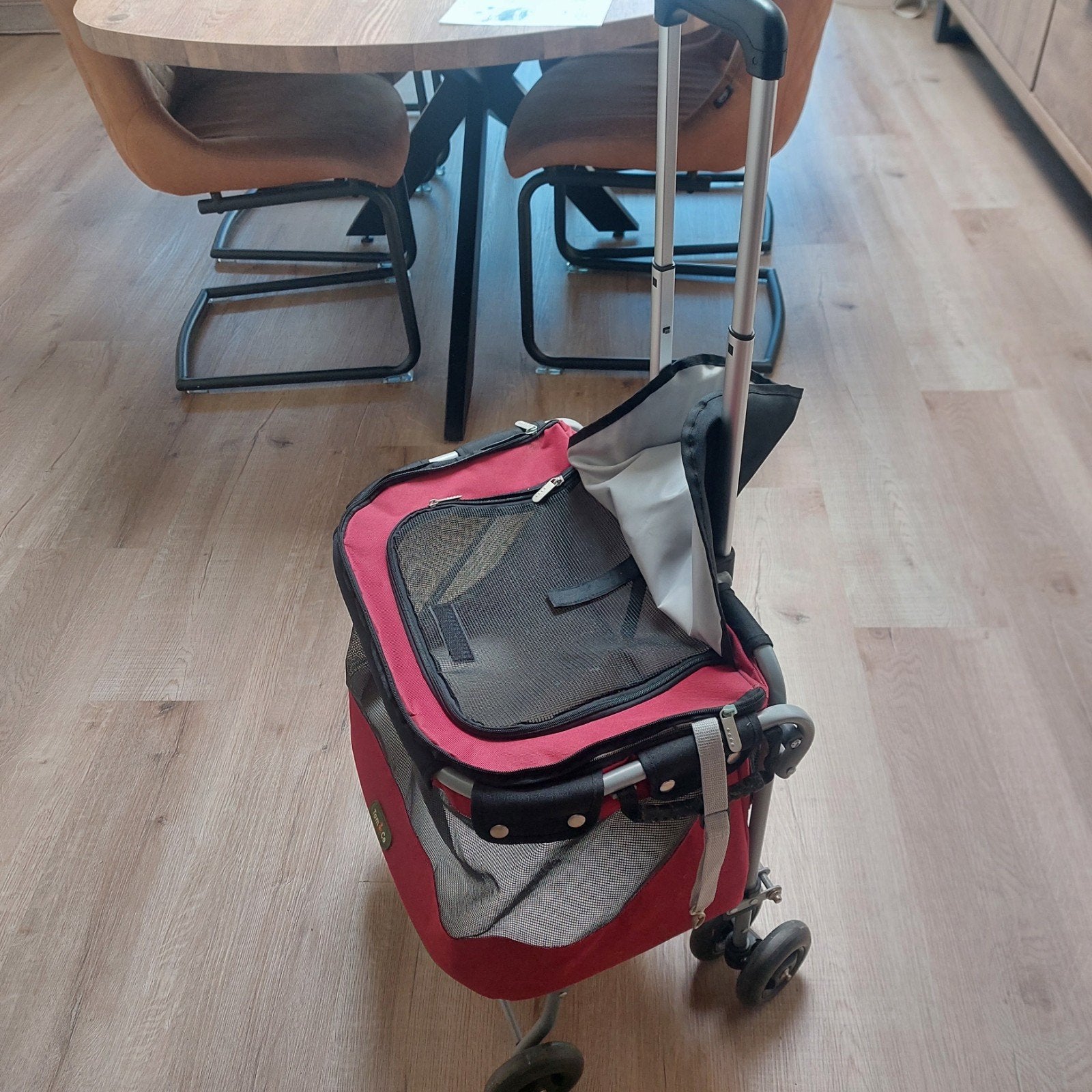 hondje buggy nieuw nooit gebruikt, Dieren en Toebehoren, Overige merken, Ophalen, Nieuw, Hondenbuggy