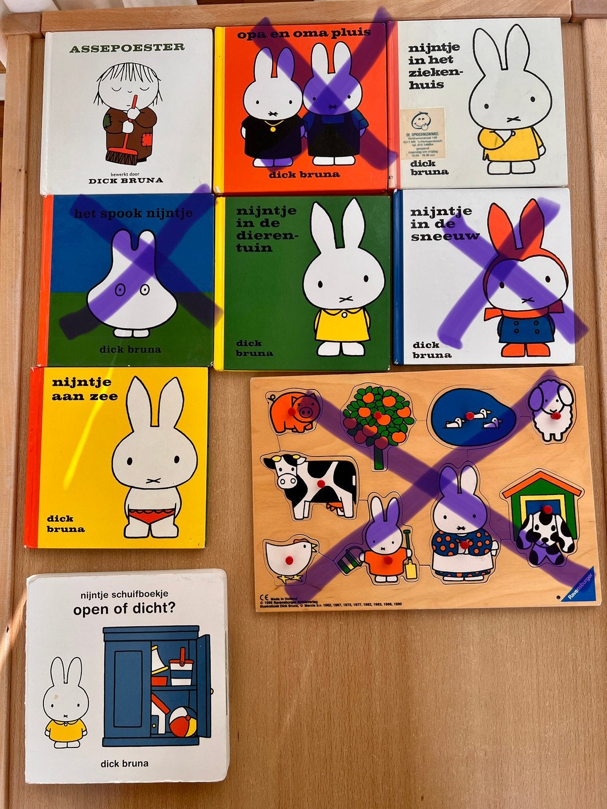 Pakket NIJNTJE : leesboekjes/uitklapboekje, Kinderen en Baby's, Ophalen, Zo goed als nieuw