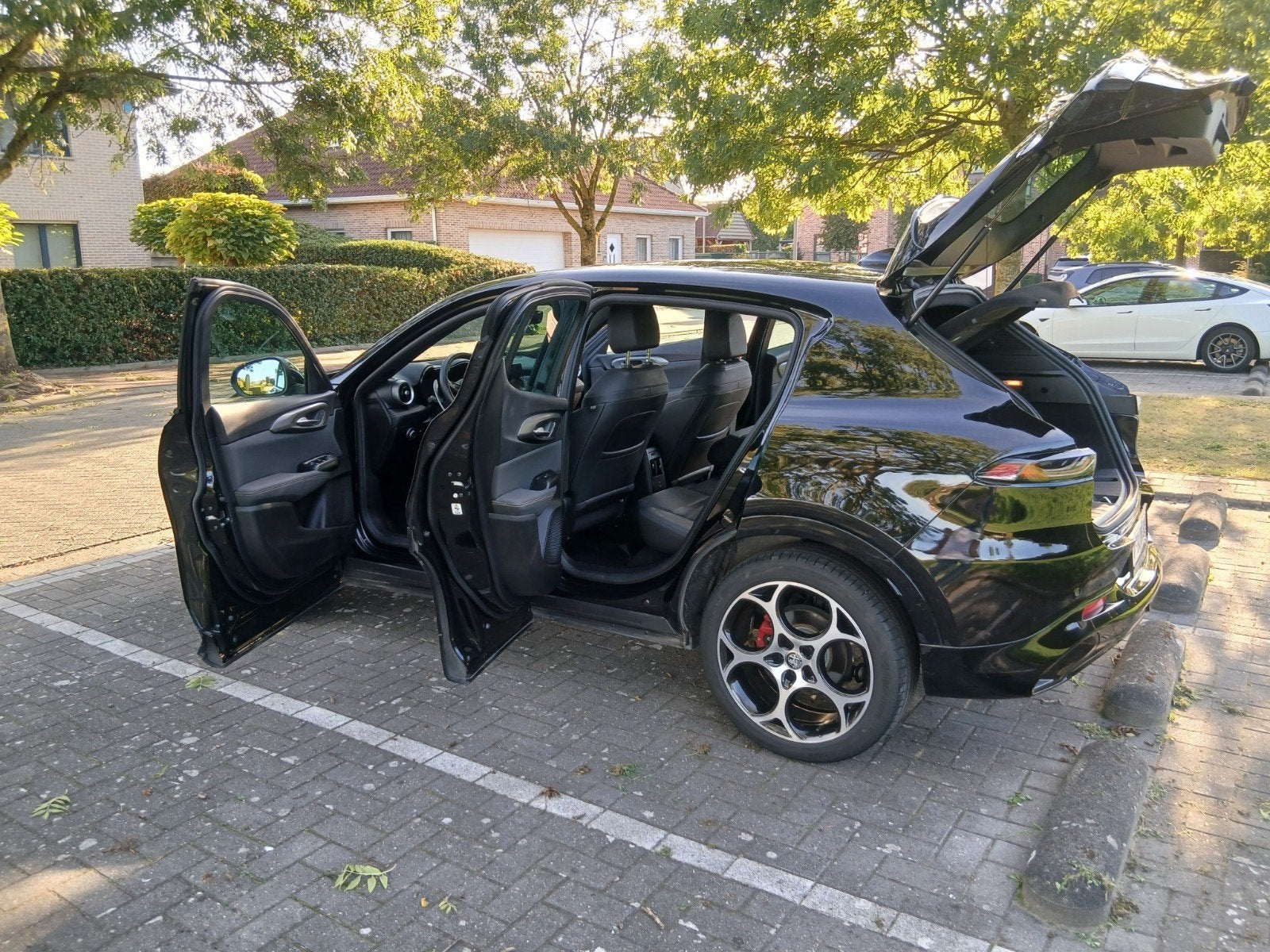 Alfa Romeo Tonale 1.5 MHEV Veloce, Autos, Cuir, Achat, 1469 cm³, Noir
