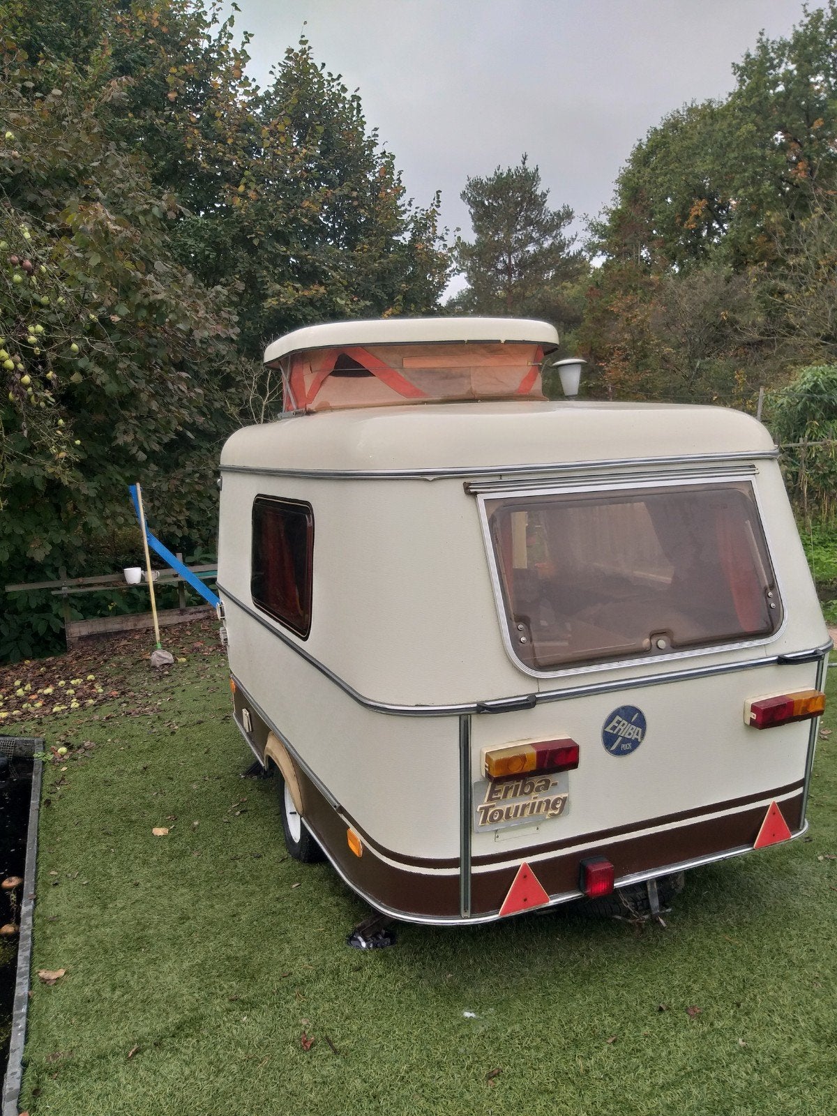 Caravan Eriba puck., Standaardzit, Koelkast, Tot en met 2, Eriba