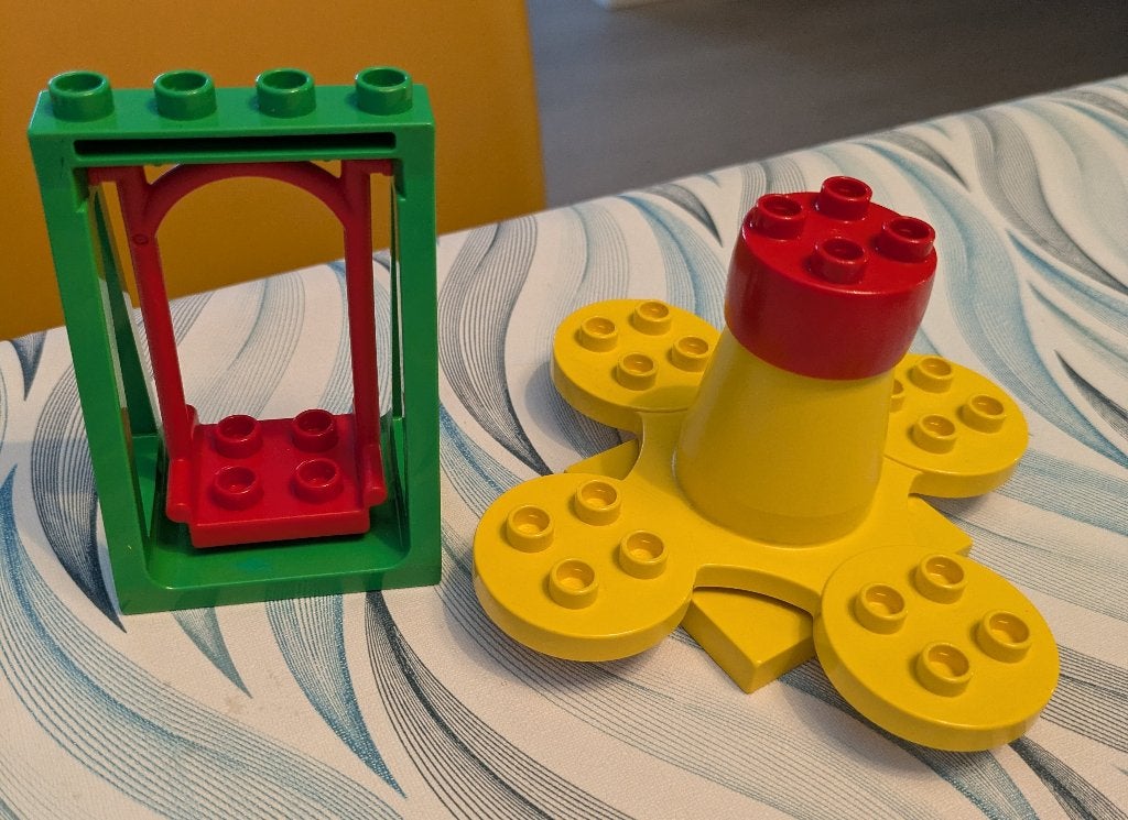 Lego Duplo draaimolen en schommel, Ophalen, Gebruikt, Overige thema's, Accessoire