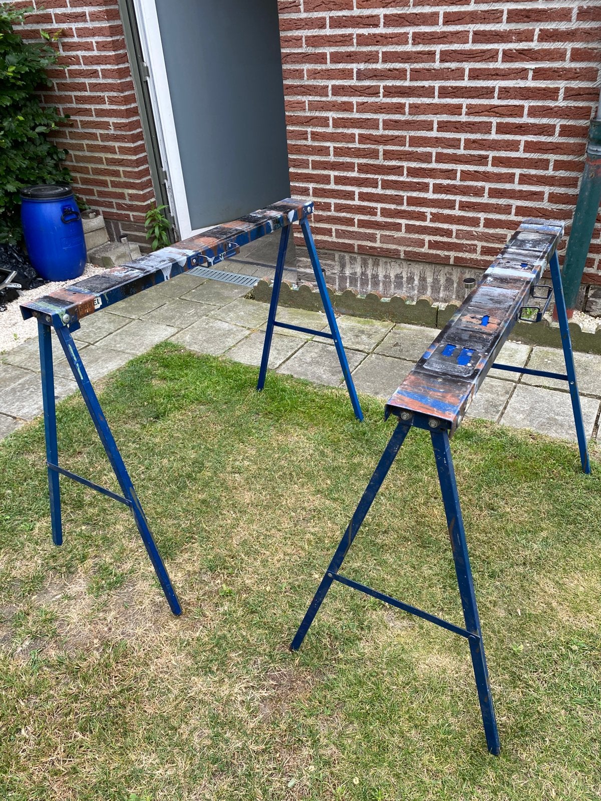 Metalen inklapbare schragen, Doe-het-zelf en Bouw, Steigers, Ophalen, Zo goed als nieuw