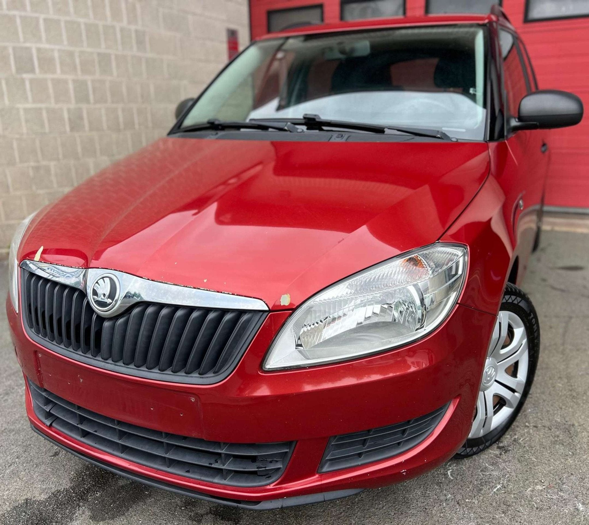 Skoda Fabia SW 1.2 CR TDi Ambition DPF + CLIM, Rouge, Euro 5, Achat, Entreprise