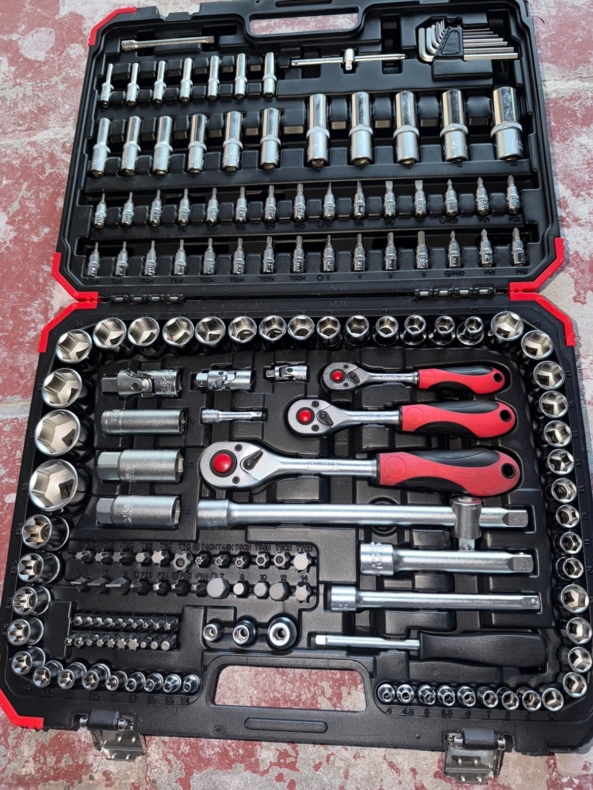 Kit de douilles Gedore, Autos : Divers, Outils de voiture, Enlèvement, Comme neuf