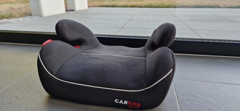 2  autostoelen cat 3, 22 t/m 36 kg, Zo goed als nieuw, Isofix, Ophalen