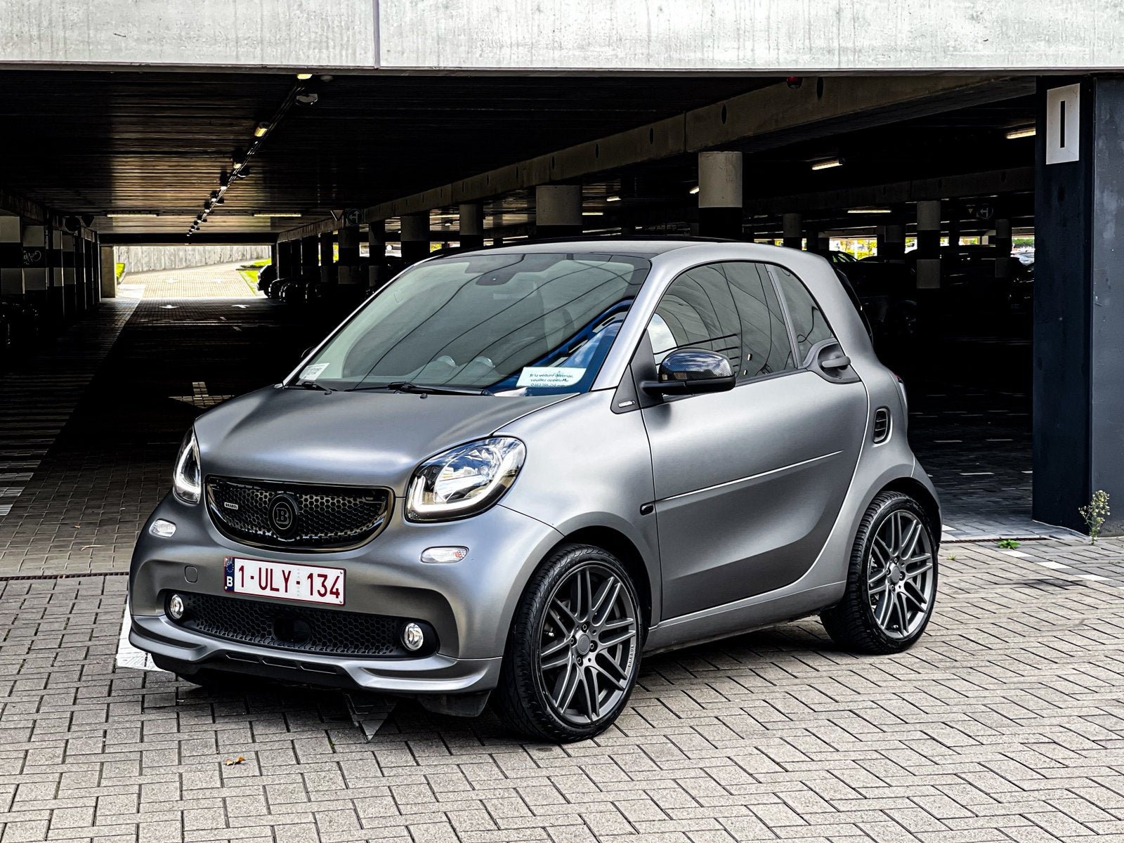 SMART FORTWO BRABUS*, Autos, Cuir, Argent ou Gris, Achat, Euro 6