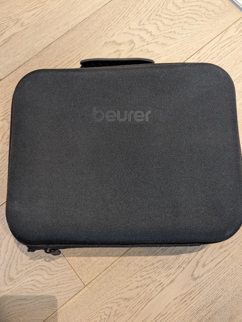 Pistolet de massage musculaire Beurer, Ophalen, Zo goed als nieuw, Apparaat