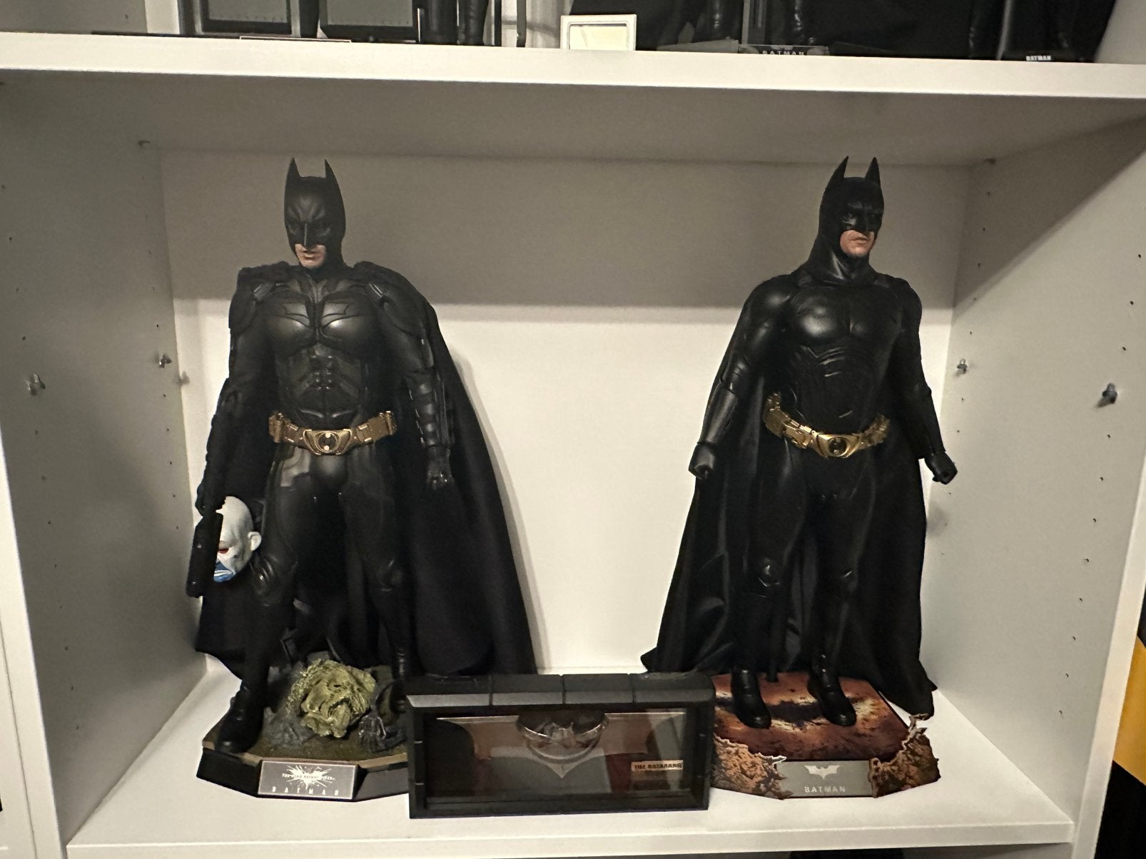 Batman begins the dark knight rises 1/4 hot toys set, Ophalen of Verzenden, Zo goed als nieuw, Film, Actiefiguur of Pop