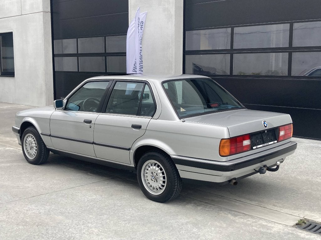 BMW 316i Aut/89000km/Full History, Auto's, Automaat, 4 cilinders, 72 kW, Bedrijf