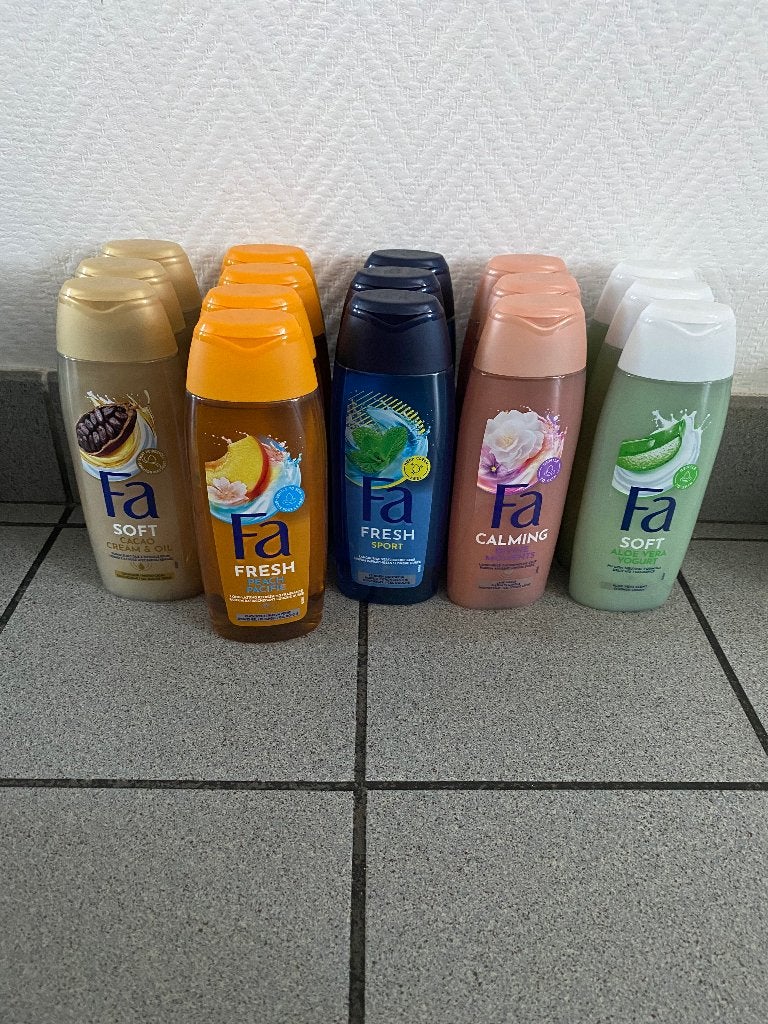 16x Fa Douchegel, Bijoux, Sacs & Beauté, Enlèvement, Neuf, Baignoire & Douche