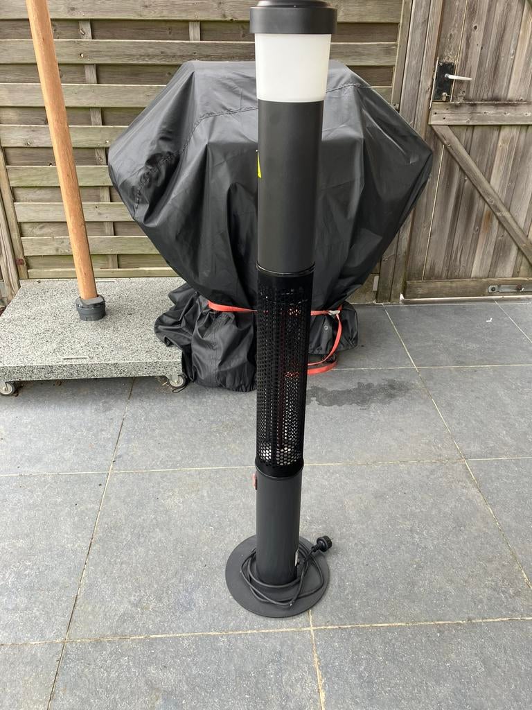 Terrasverwarmer staand met muziek en licht, Ophalen, Zo goed als nieuw, Elektrisch, Vloer