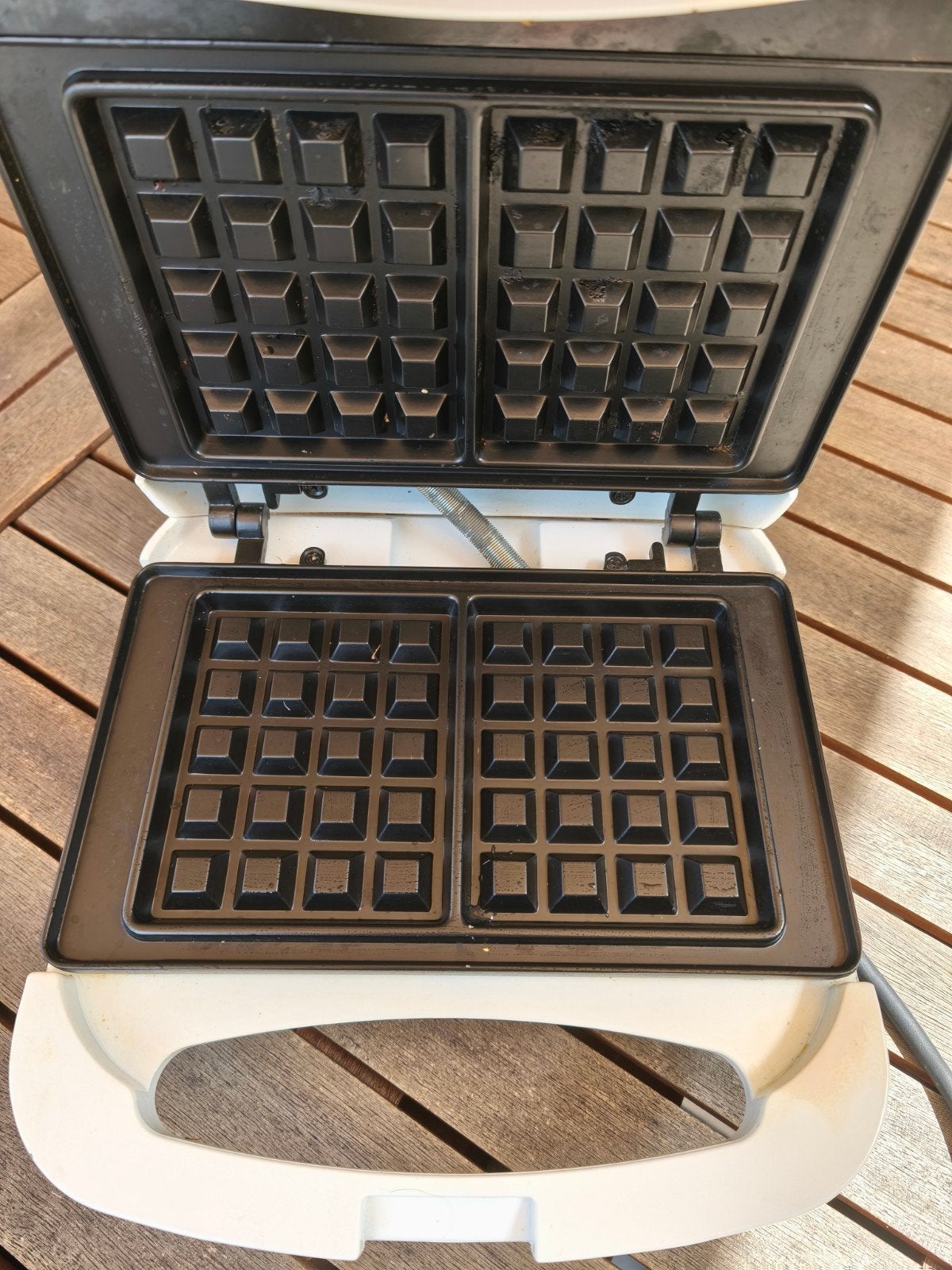 Wafelijzer nova, Ophalen